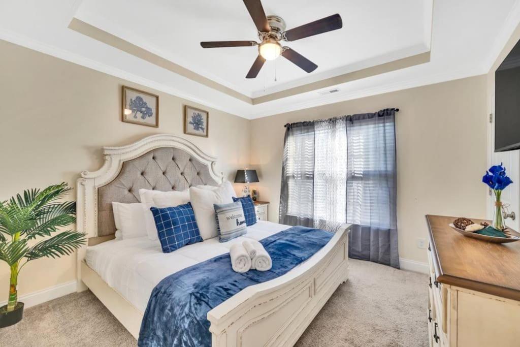 Cozy 2B Townhouse King Bed Free Parking Tv In Brs Villa Concord Kültér fotó
