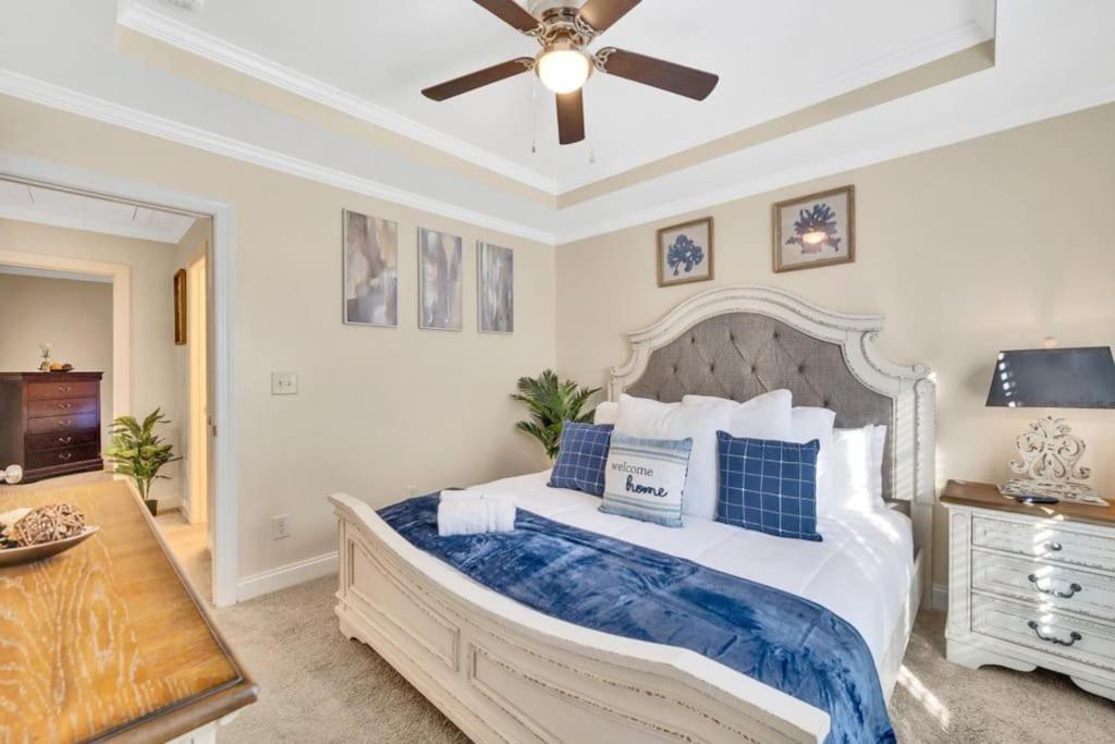 Cozy 2B Townhouse King Bed Free Parking Tv In Brs Villa Concord Kültér fotó